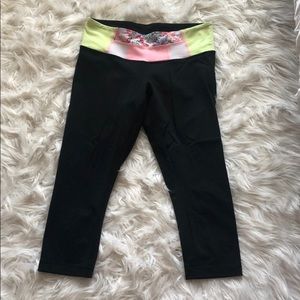 Lululemon Crop Leggings (Size 8)